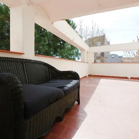 La Casa Del Pi - π * Badalona